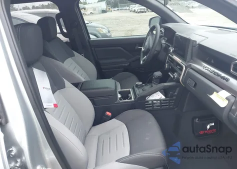 2025 Toyota Tacoma Trd Off Road 4Wd from USA, damaged, VIN 3TYLB5JN2ST081490